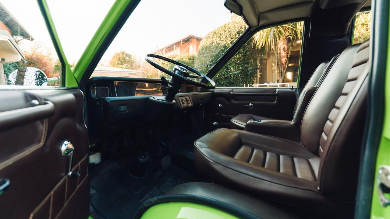 1977 Fiat Bertone 850 T Visitors Bus