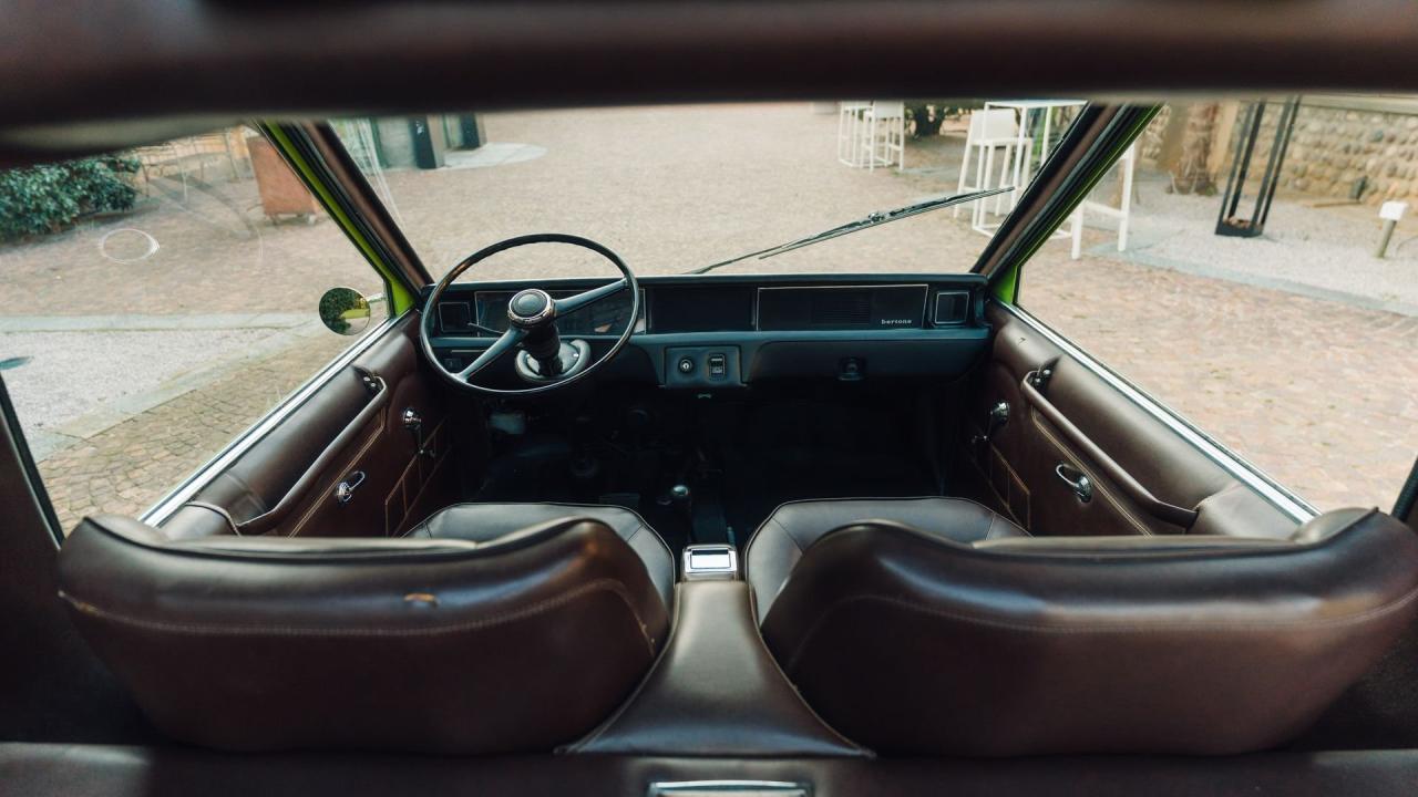 1977 Fiat Bertone 850 T Visitors Bus