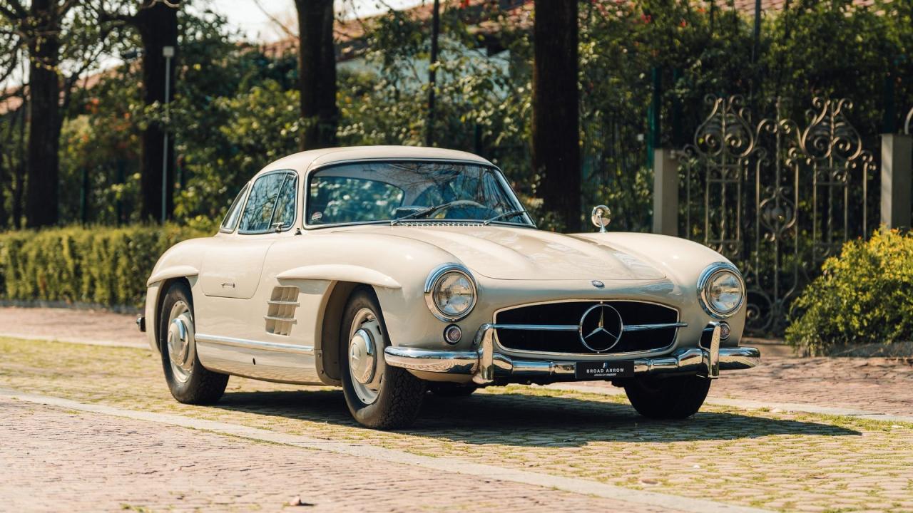1957 Mercedes - Benz 300 SL Gullwing Coupe