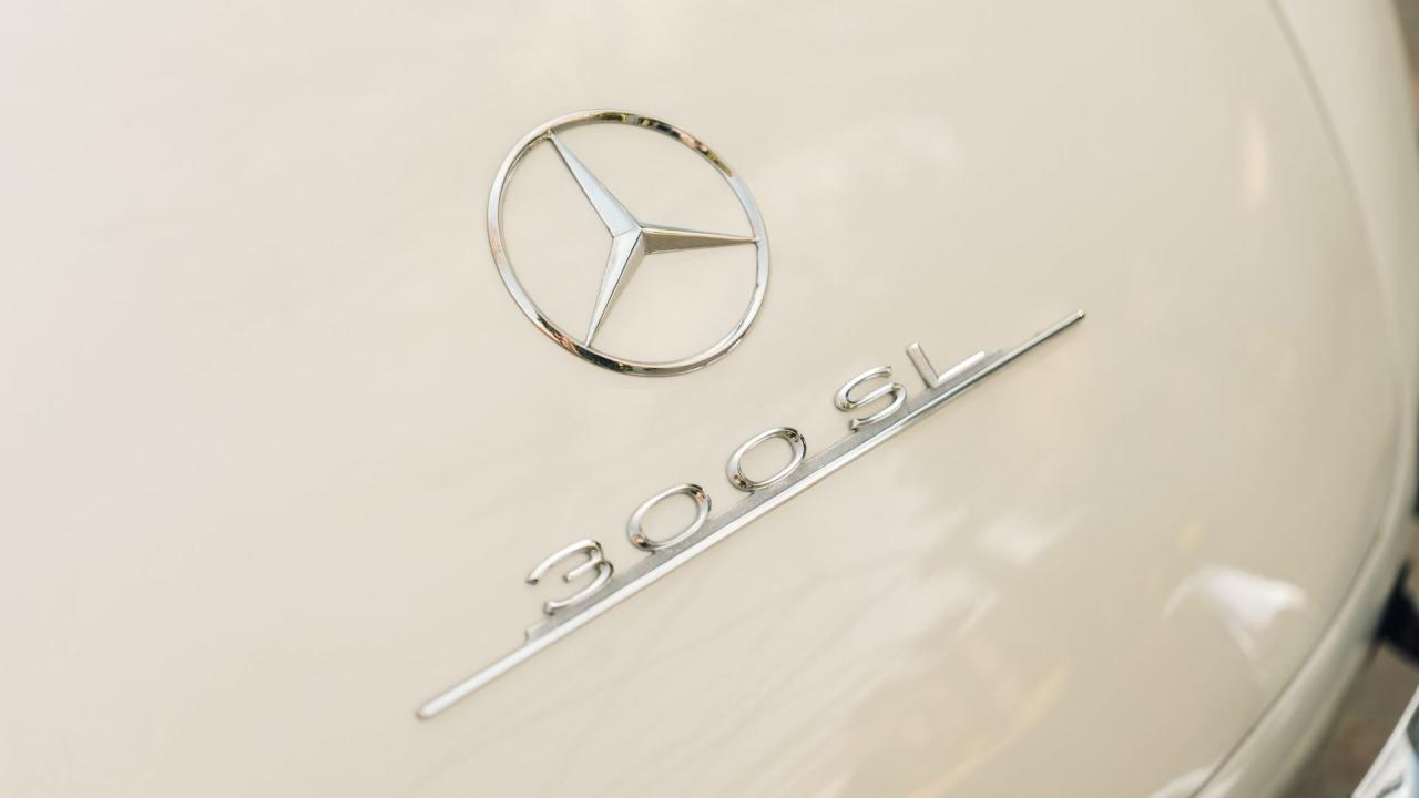 1957 Mercedes - Benz 300 SL Gullwing Coupe