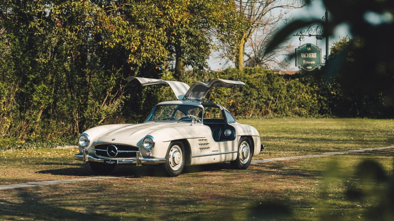1957 Mercedes - Benz 300 SL Gullwing Coupe