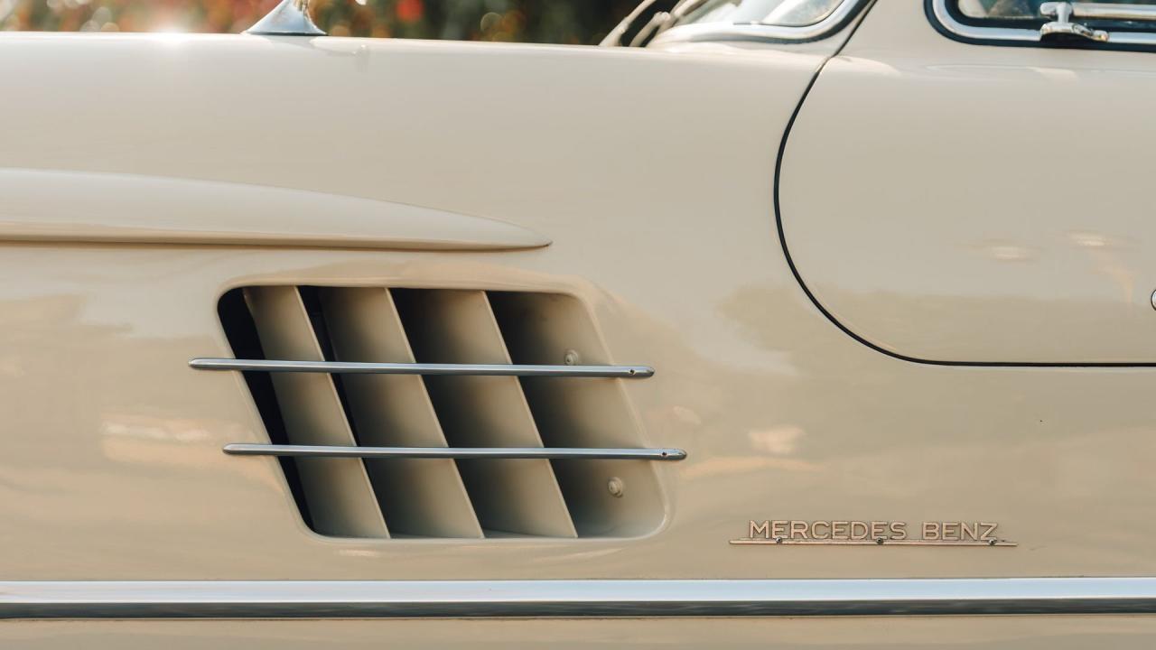 1957 Mercedes - Benz 300 SL Gullwing Coupe