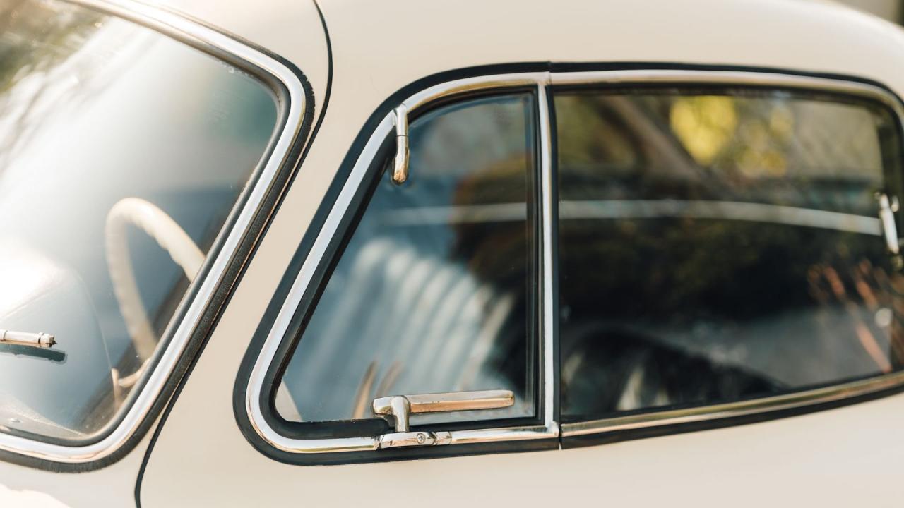 1957 Mercedes - Benz 300 SL Gullwing Coupe