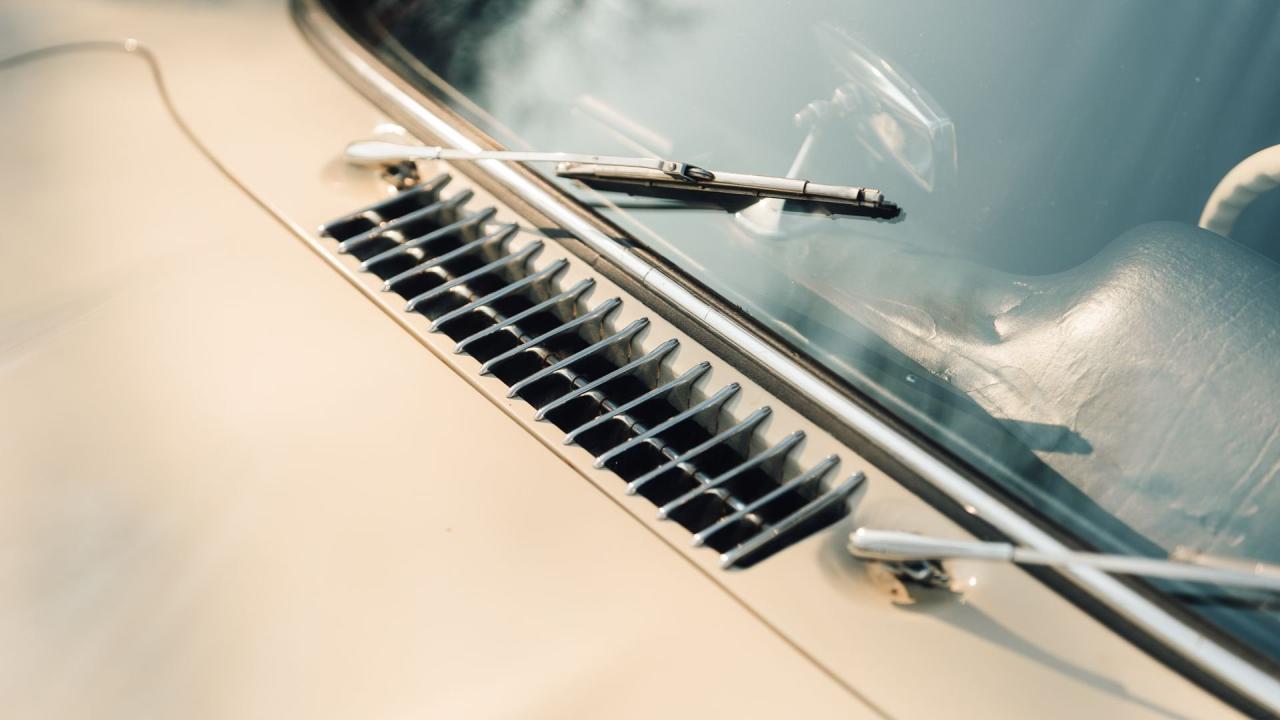 1957 Mercedes - Benz 300 SL Gullwing Coupe