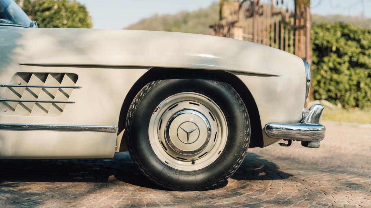 1957 Mercedes - Benz 300 SL Gullwing Coupe