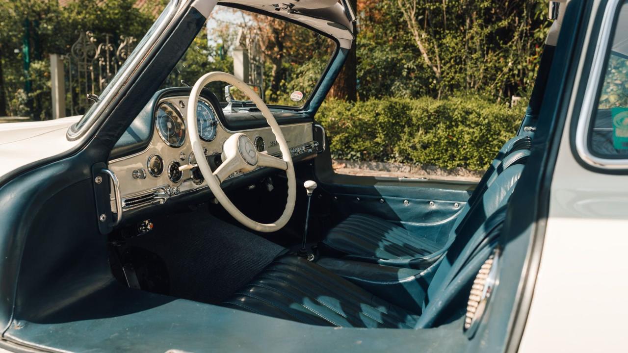 1957 Mercedes - Benz 300 SL Gullwing Coupe