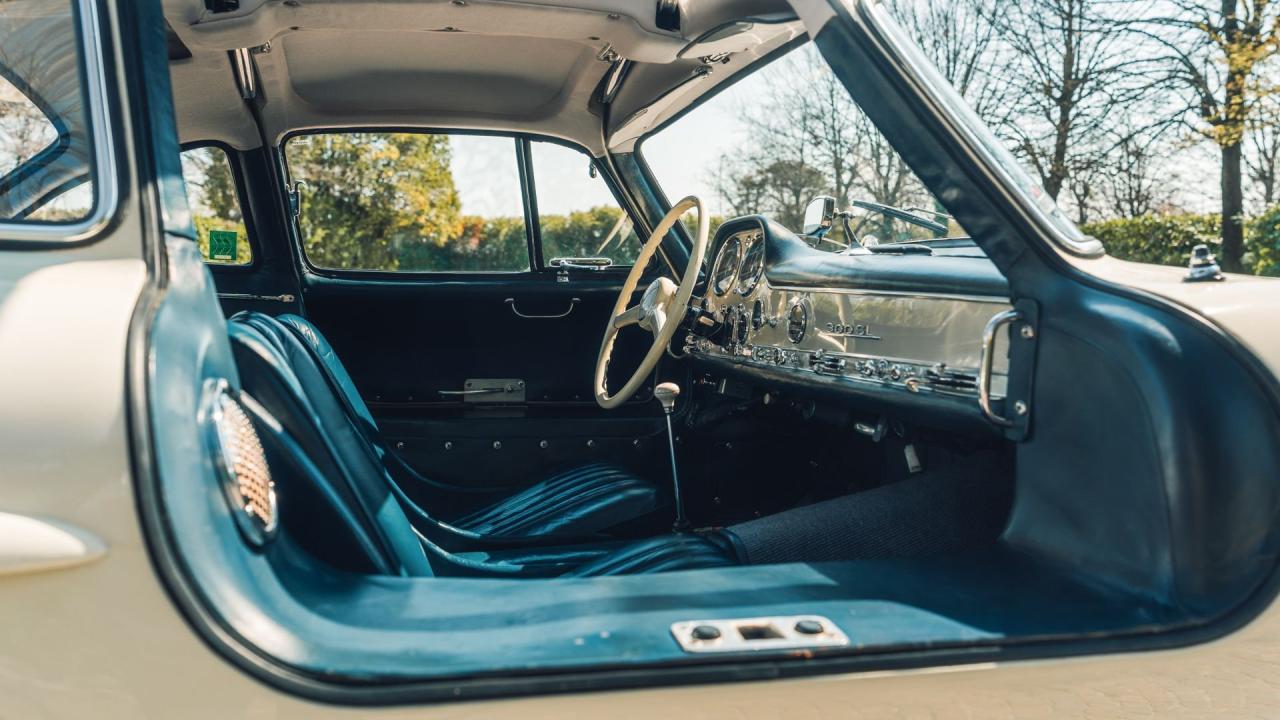 1957 Mercedes - Benz 300 SL Gullwing Coupe