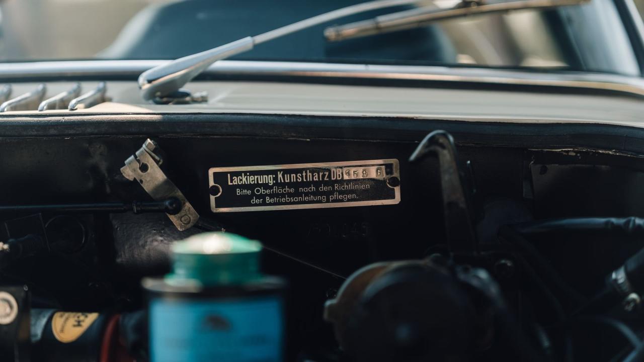1957 Mercedes - Benz 300 SL Gullwing Coupe