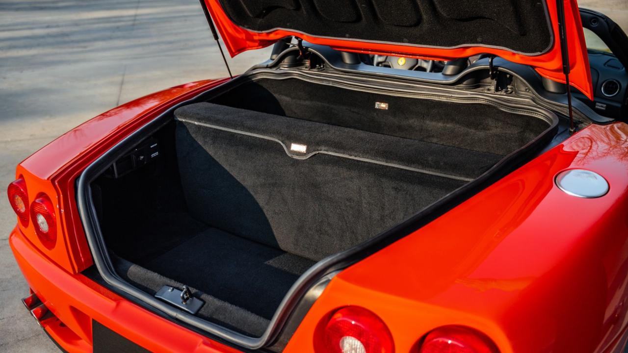 2002 Ferrari 550 Barchetta Pininfarina