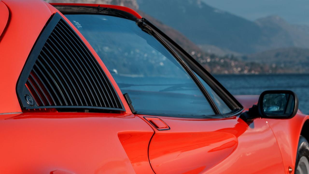 1988 Ferrari 328 GTS