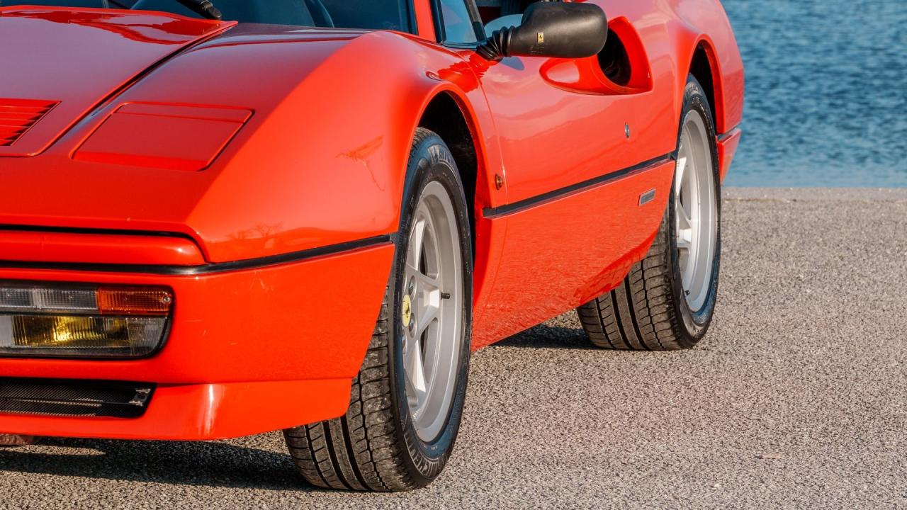 1988 Ferrari 328 GTS