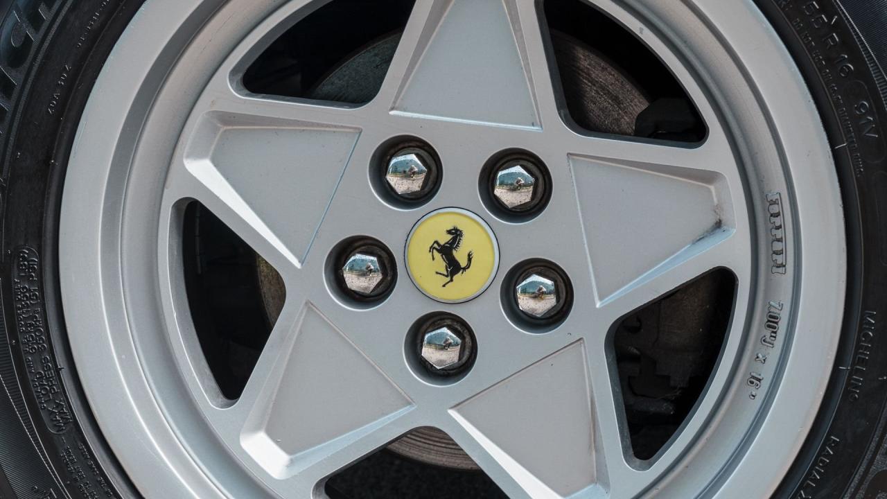 1988 Ferrari 328 GTS