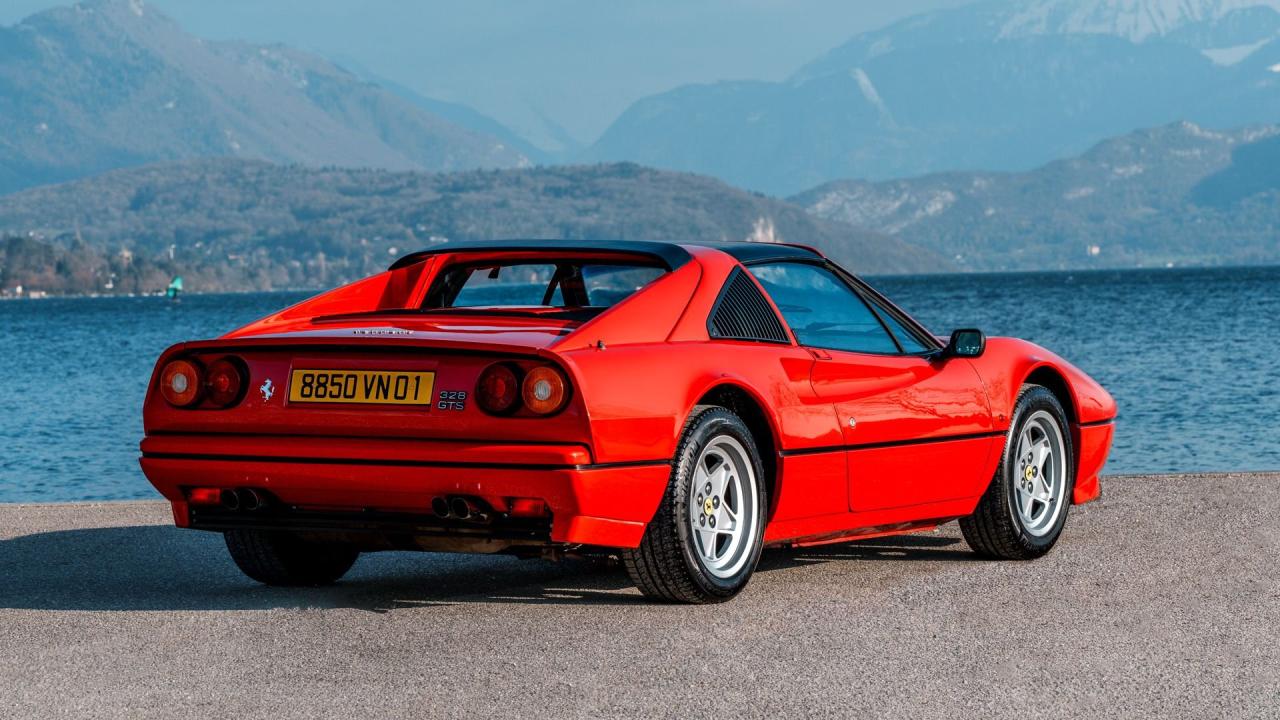 1988 Ferrari 328 GTS