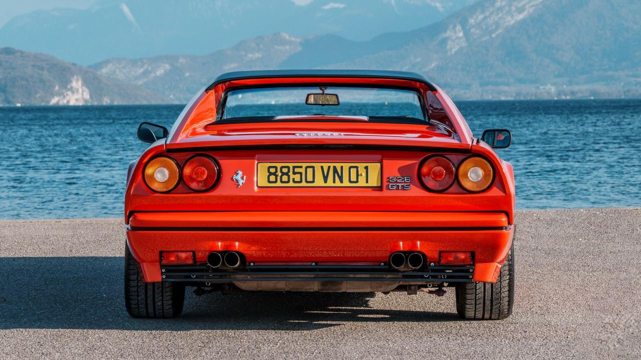 1988 Ferrari 328 GTS