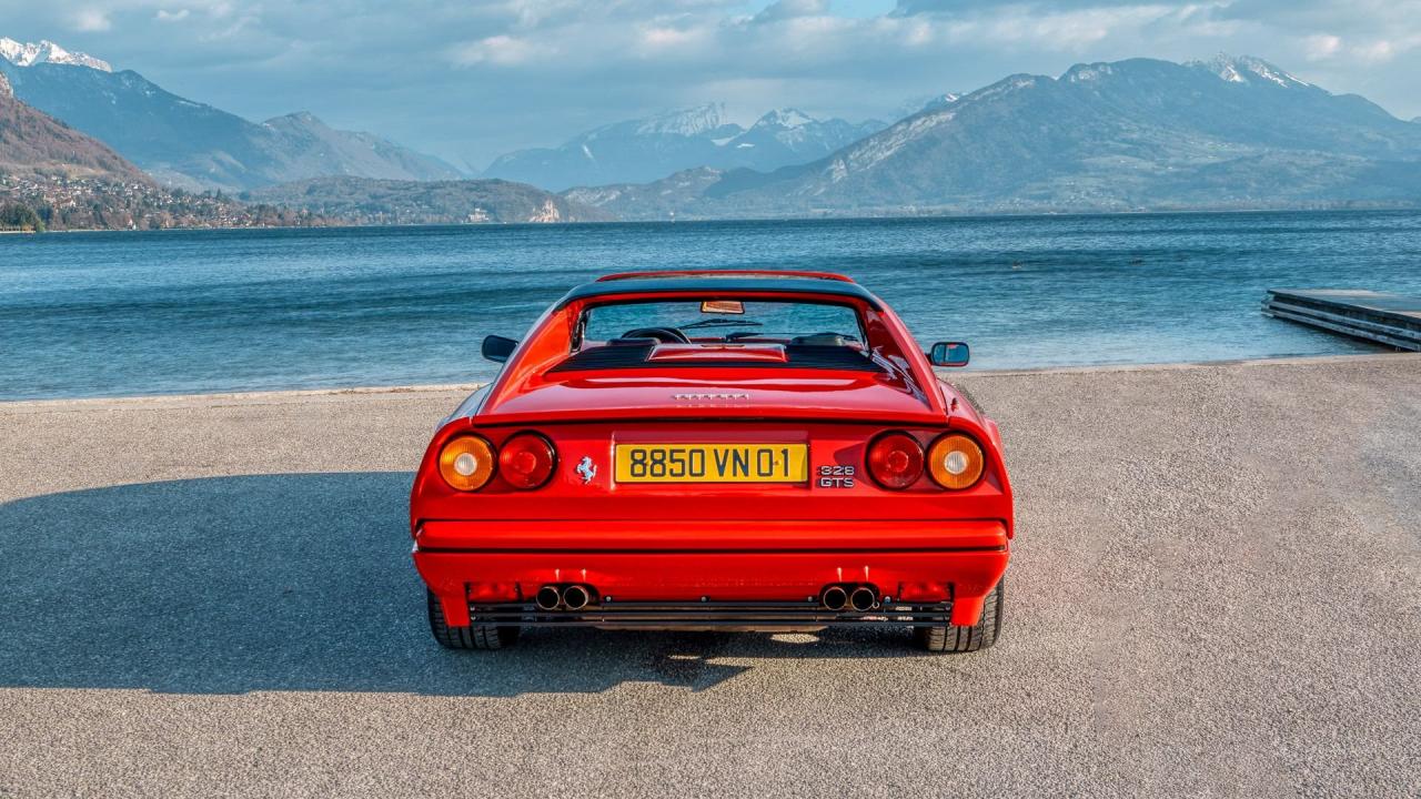 1988 Ferrari 328 GTS