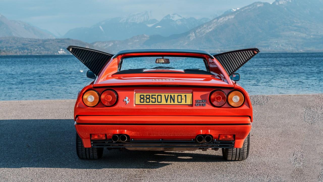 1988 Ferrari 328 GTS