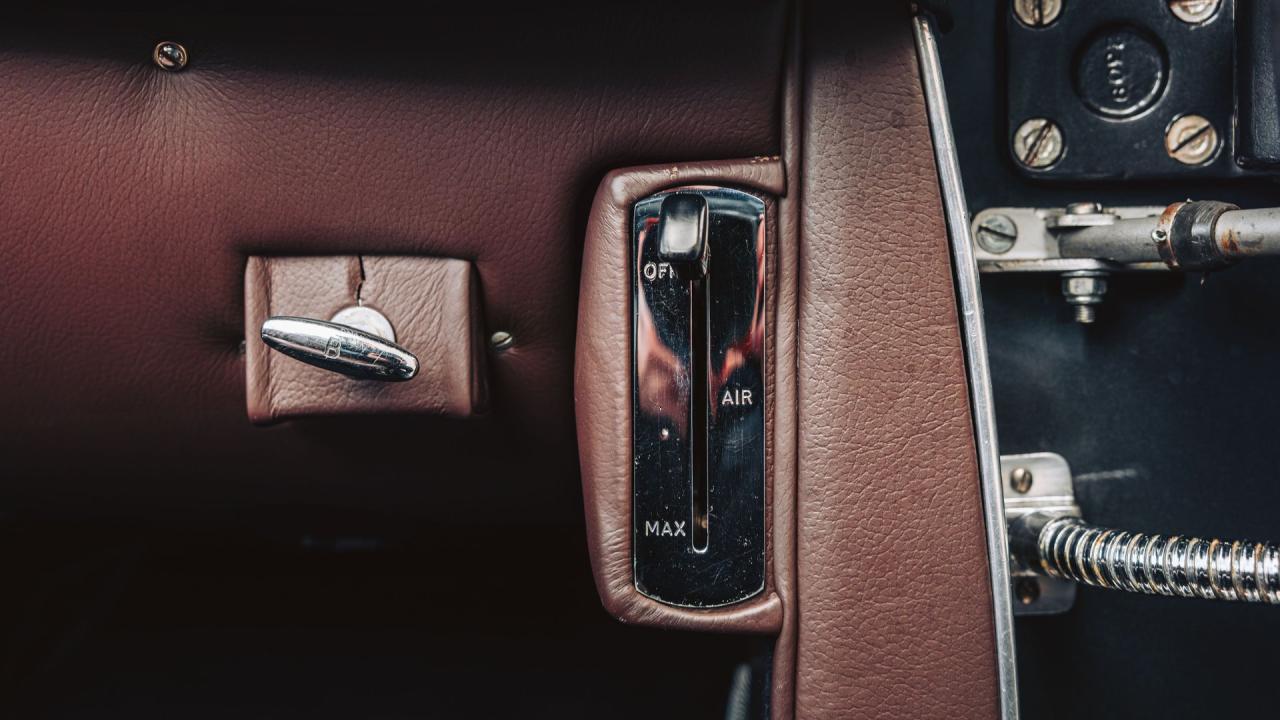 1966 Aston Martin Short Chassis Volante