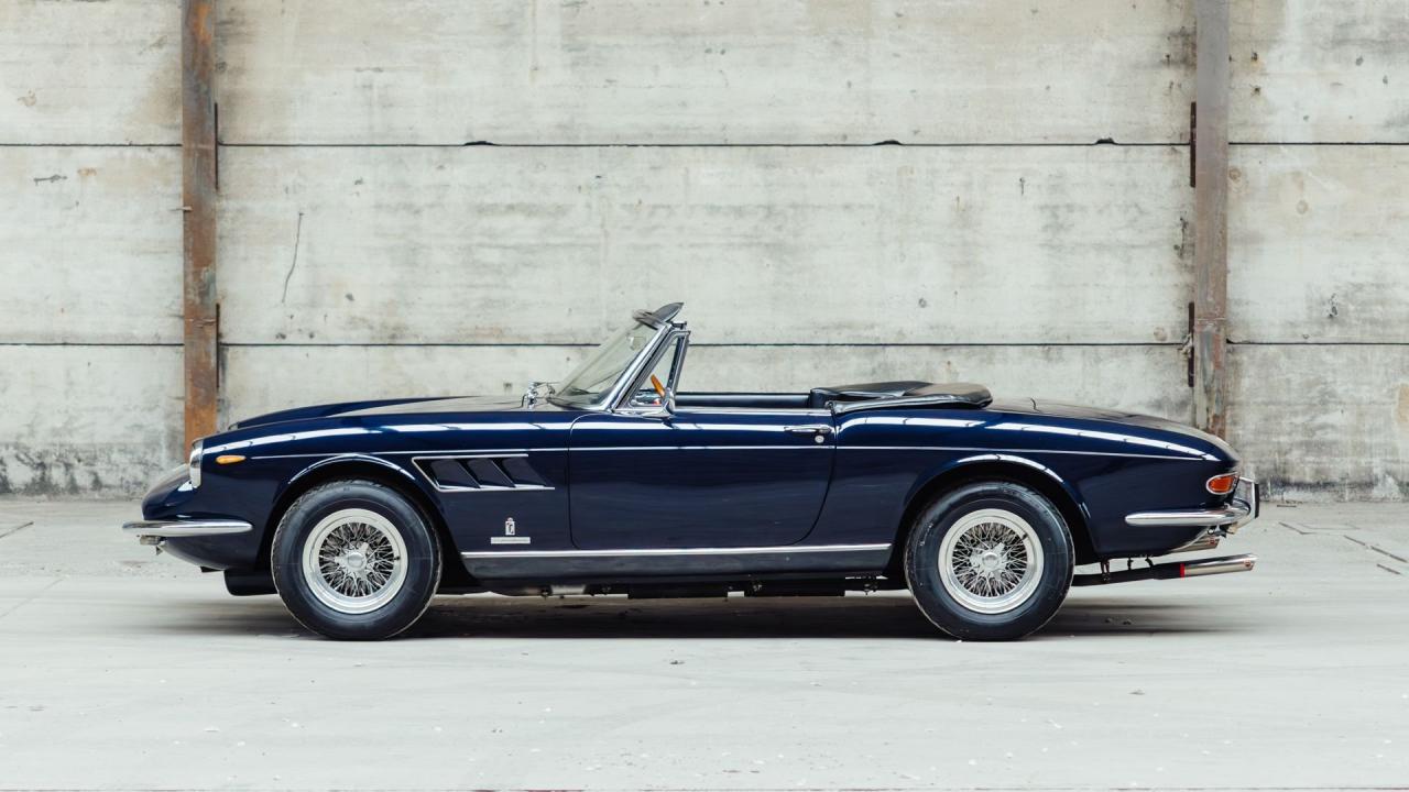 1968 Ferrari 330 GTS