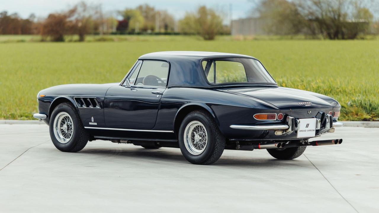 1968 Ferrari 330 GTS