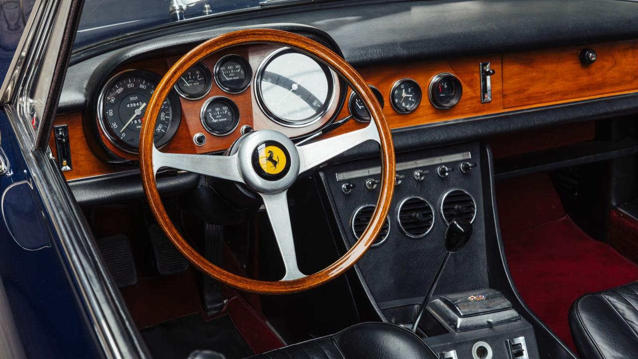 1968 Ferrari 330 GTS