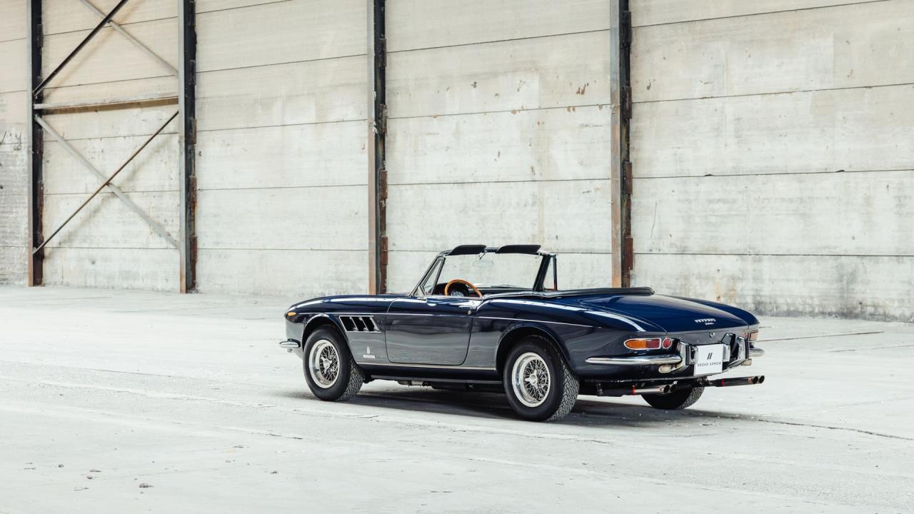 1968 Ferrari 330 GTS