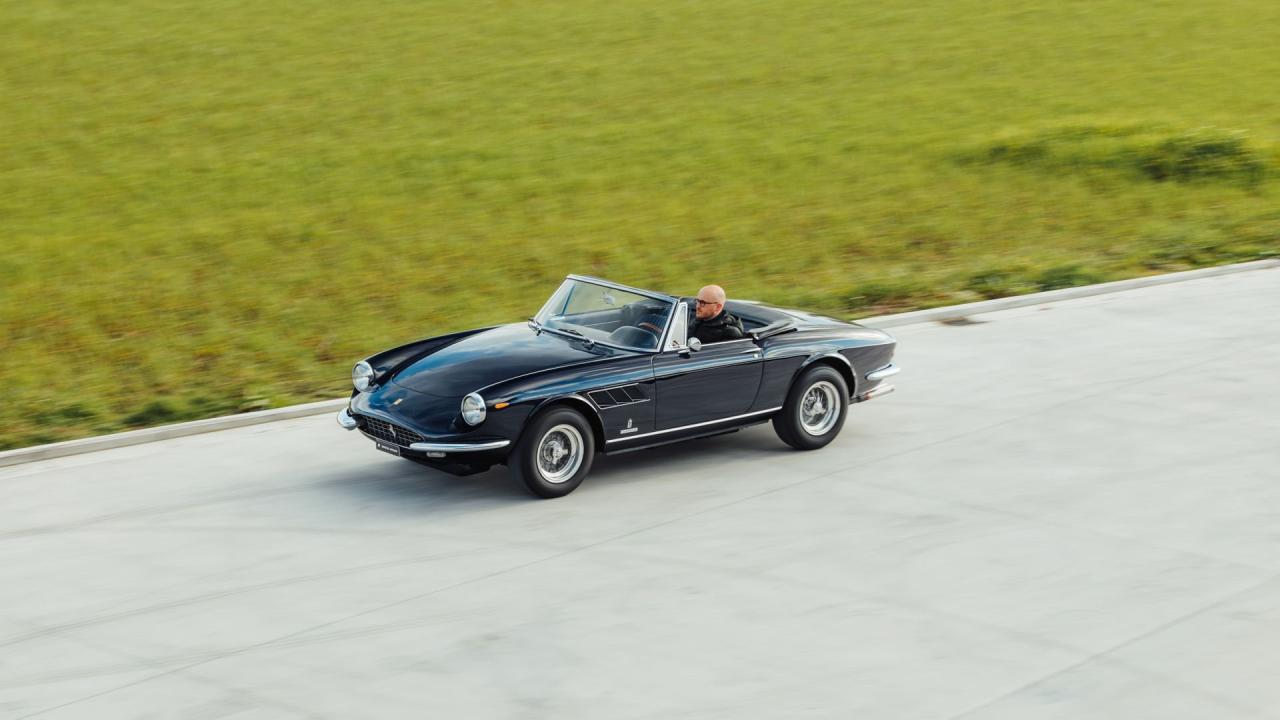 1968 Ferrari 330 GTS