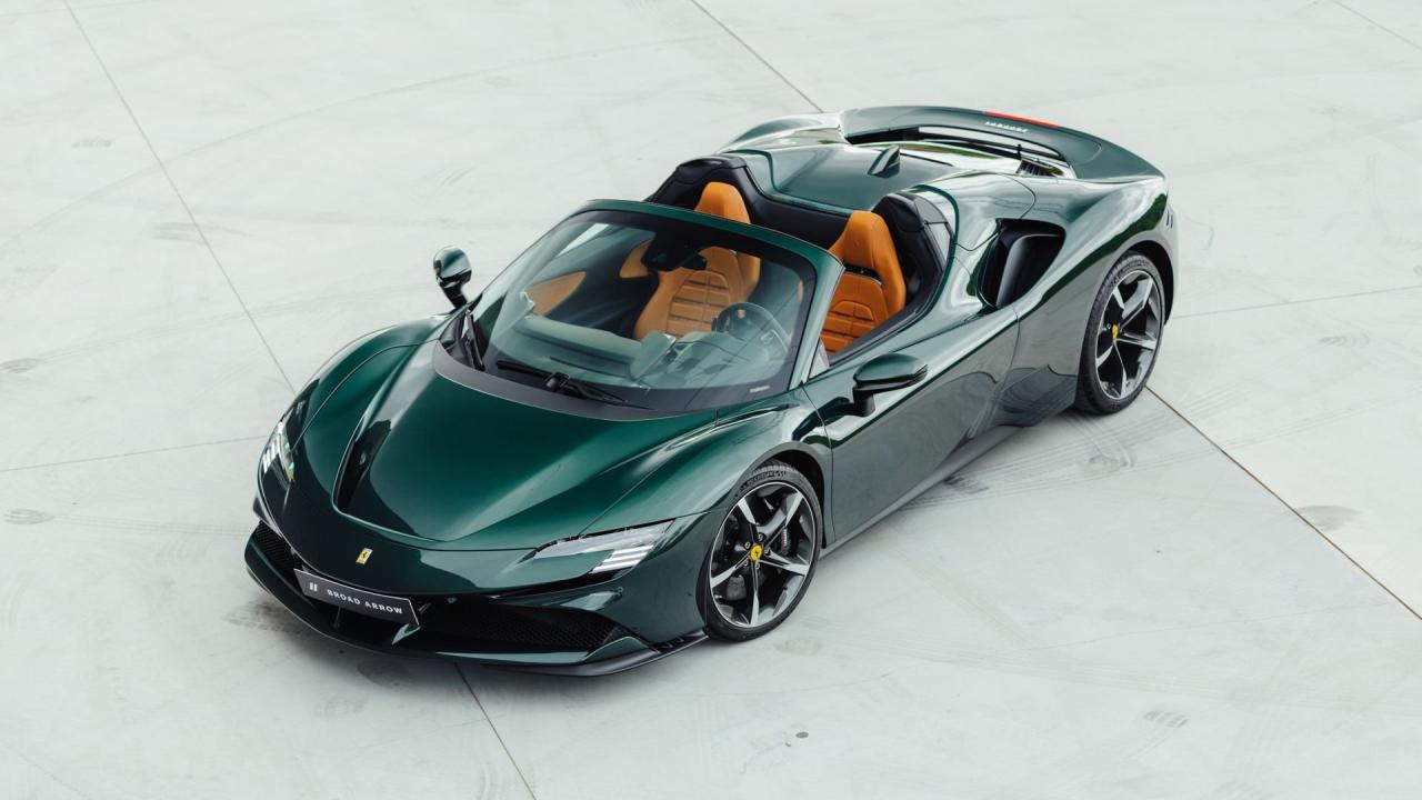 2022 Ferrari SF90 SPIDER
