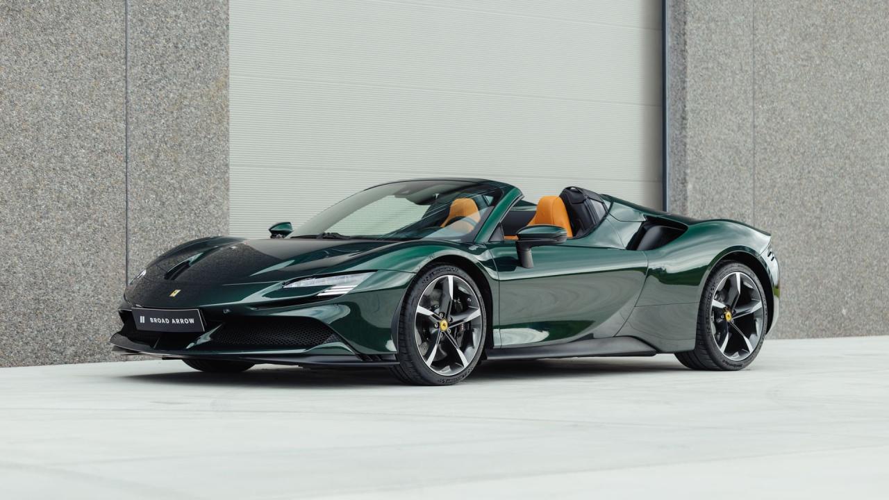 2022 Ferrari SF90 SPIDER