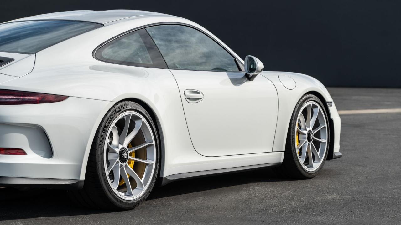 2016 Porsche 911 R