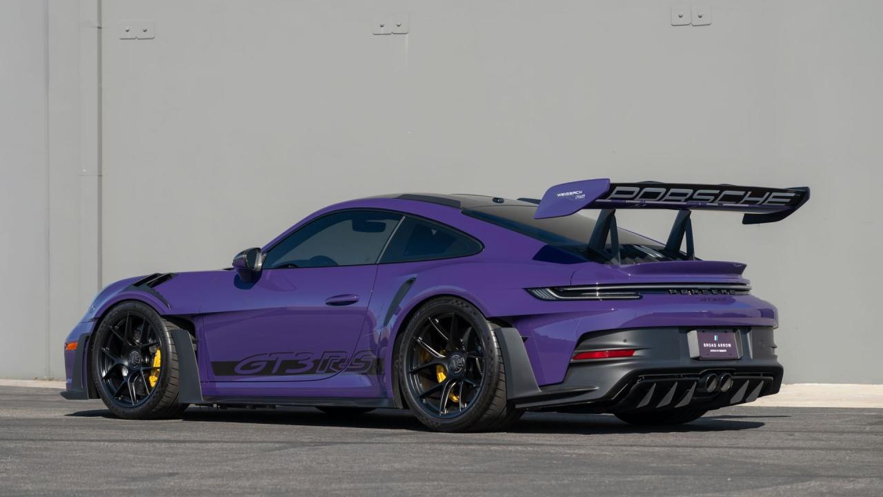 2025 Porsche 911 GT3 RS Weissach Package