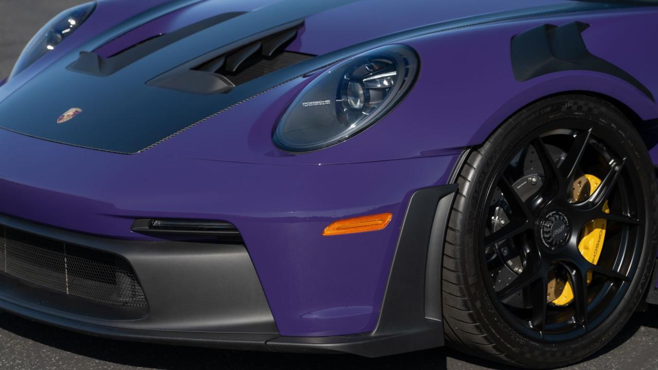 2025 Porsche 911 GT3 RS Weissach Package