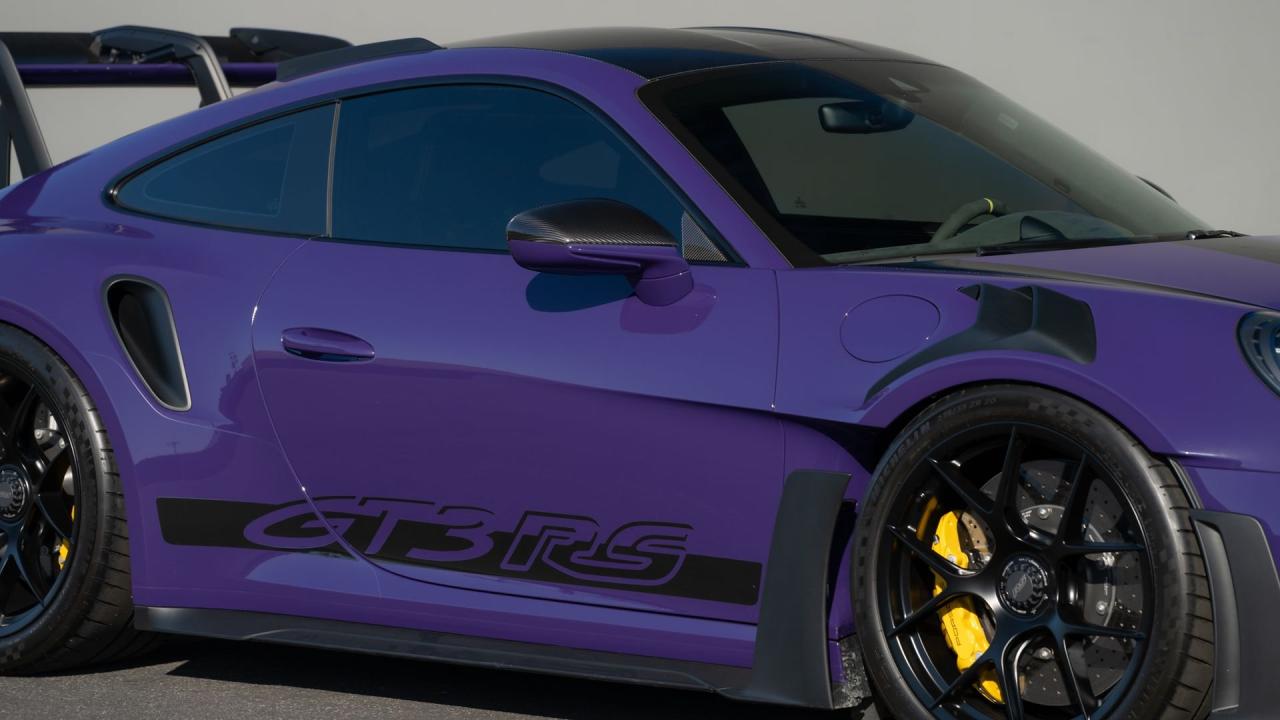 2025 Porsche 911 GT3 RS Weissach Package