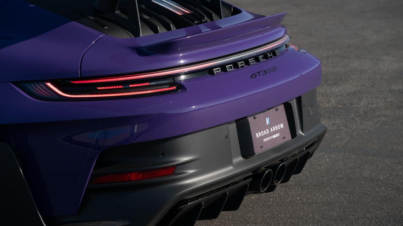 2025 Porsche 911 GT3 RS Weissach Package