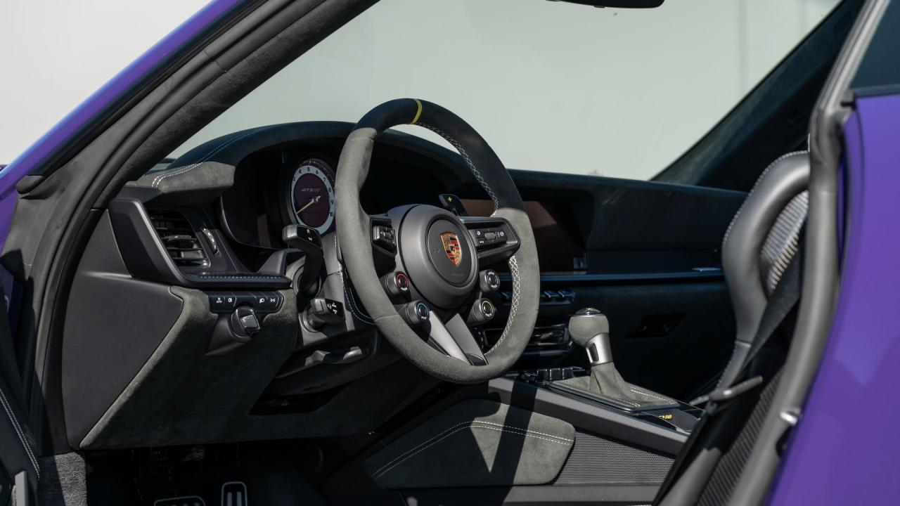 2025 Porsche 911 GT3 RS Weissach Package