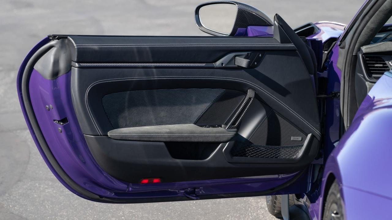 2025 Porsche 911 GT3 RS Weissach Package