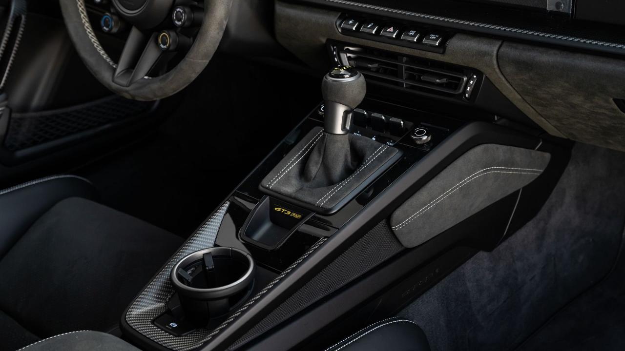 2025 Porsche 911 GT3 RS Weissach Package