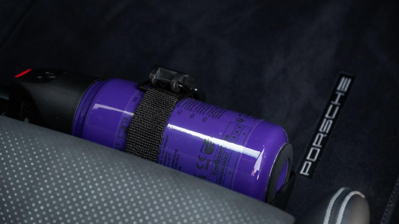 2025 Porsche 911 GT3 RS Weissach Package