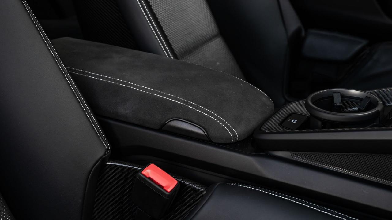 2025 Porsche 911 GT3 RS Weissach Package