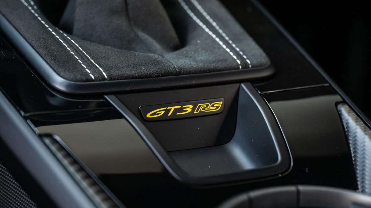 2025 Porsche 911 GT3 RS Weissach Package