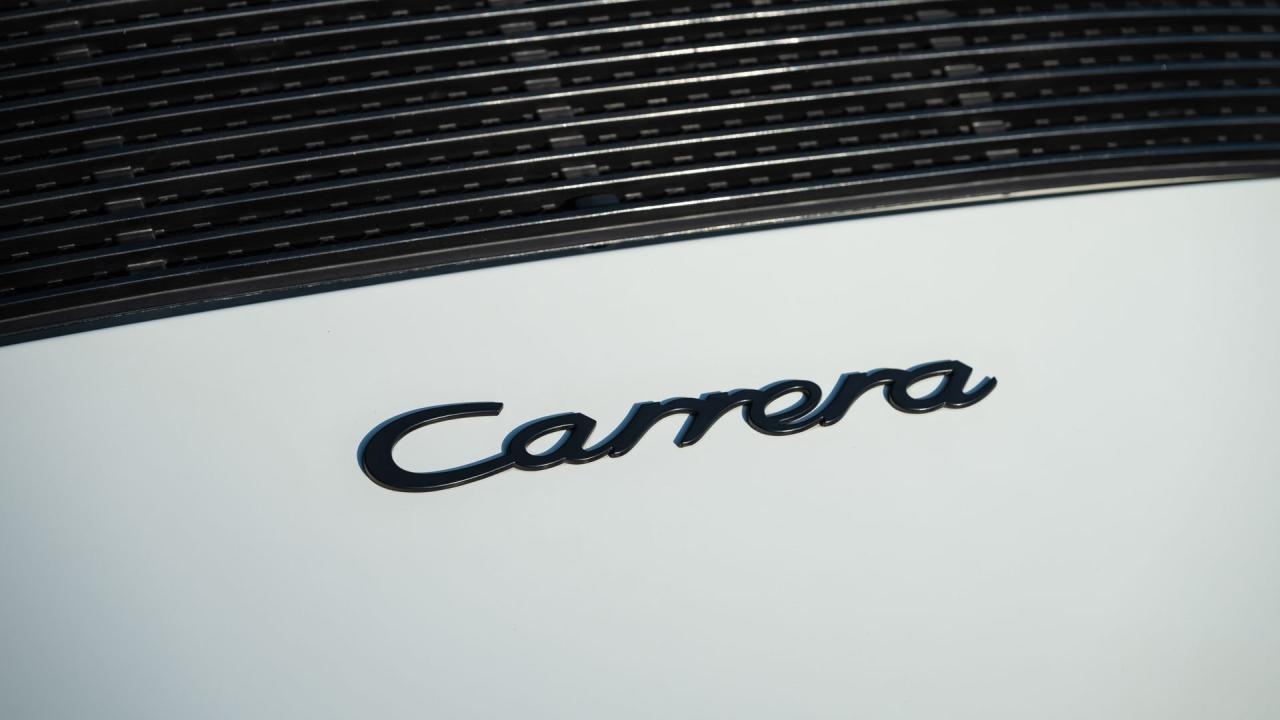 1984 Porsche 911 Carrera Cabriolet