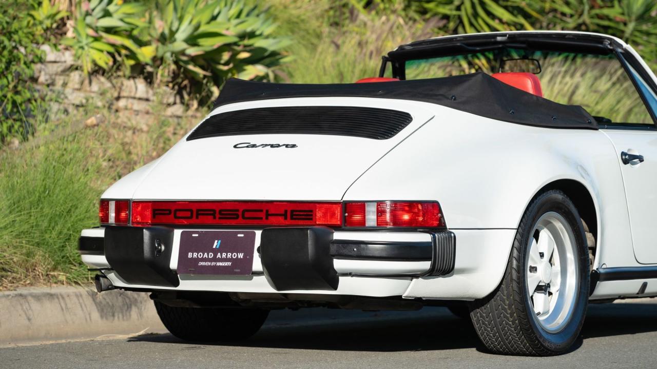 1984 Porsche 911 Carrera Cabriolet