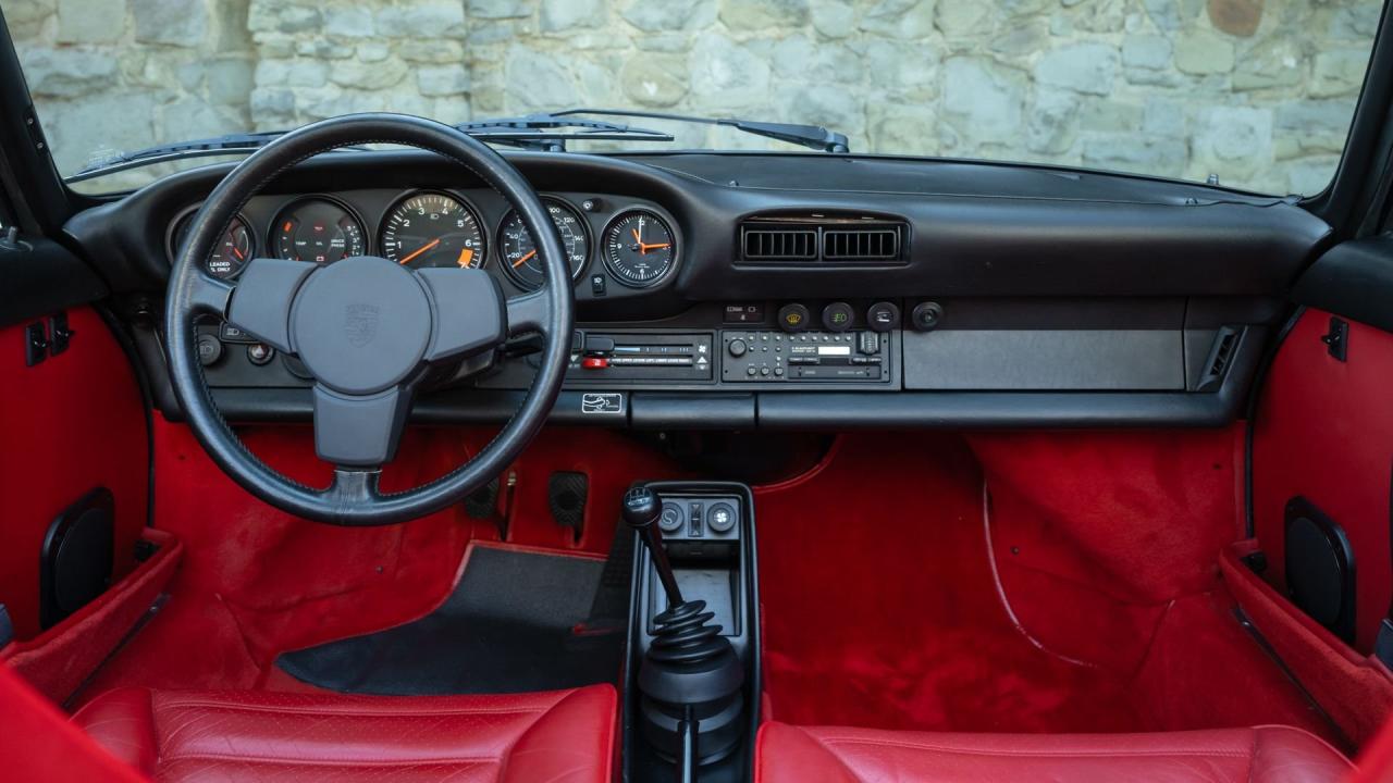 1984 Porsche 911 Carrera Cabriolet
