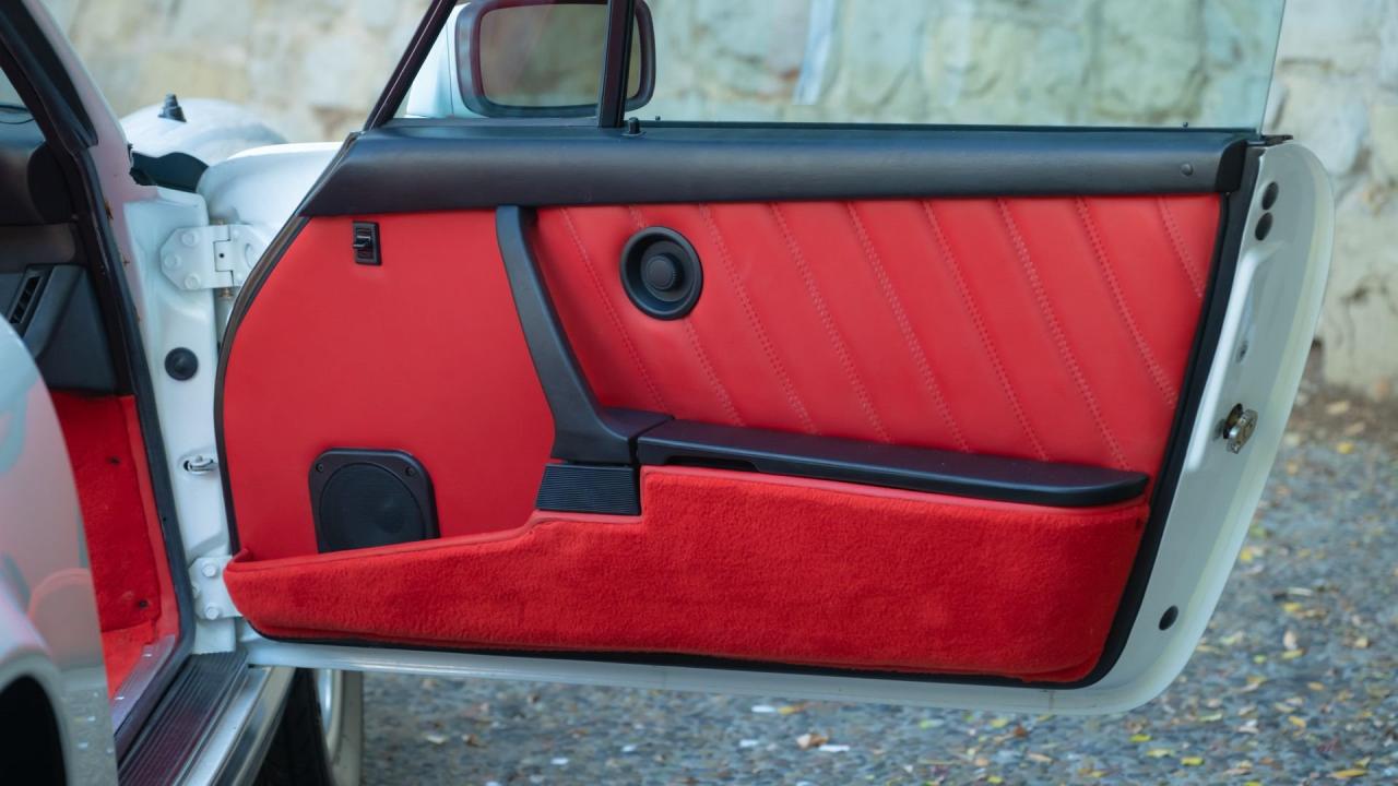 1984 Porsche 911 Carrera Cabriolet