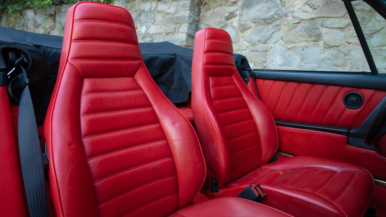 1984 Porsche 911 Carrera Cabriolet
