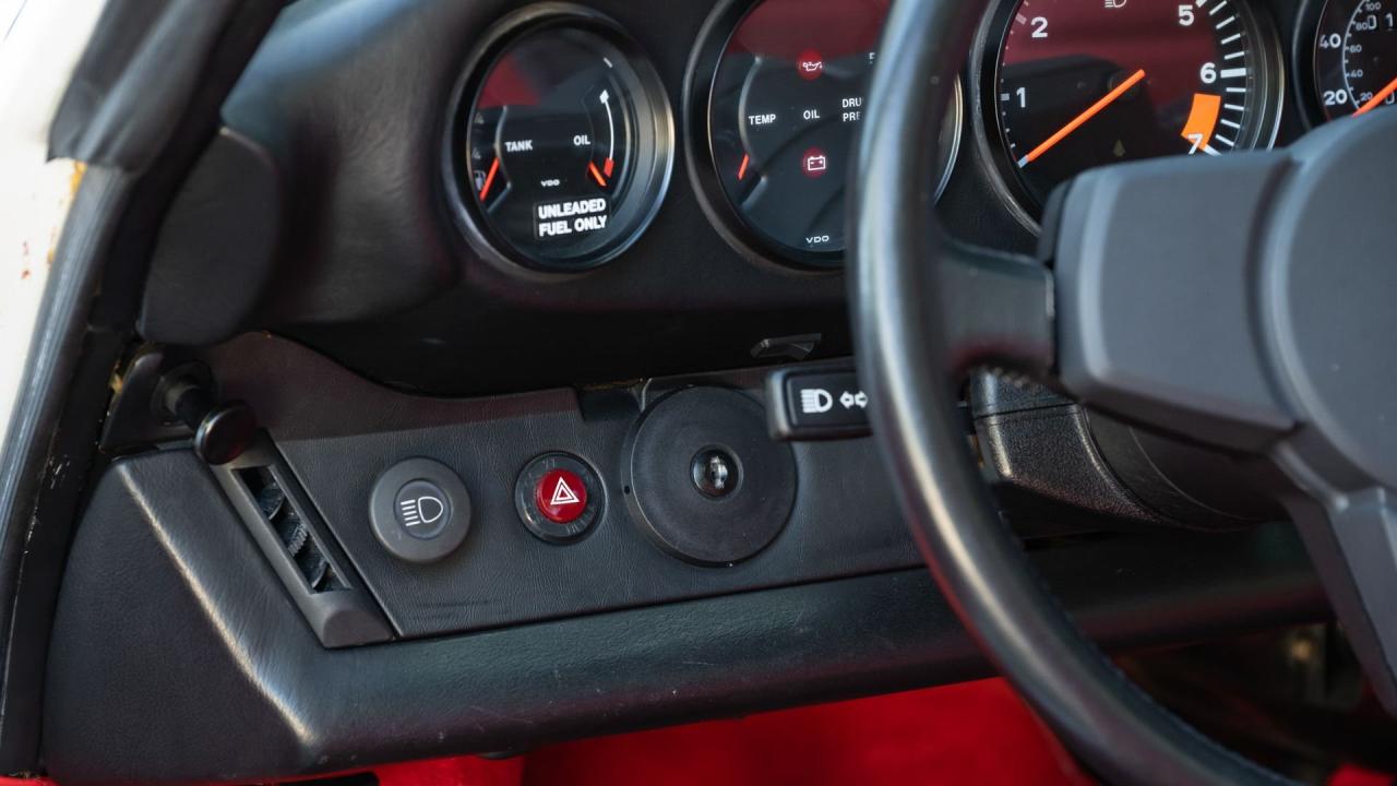 1984 Porsche 911 Carrera Cabriolet