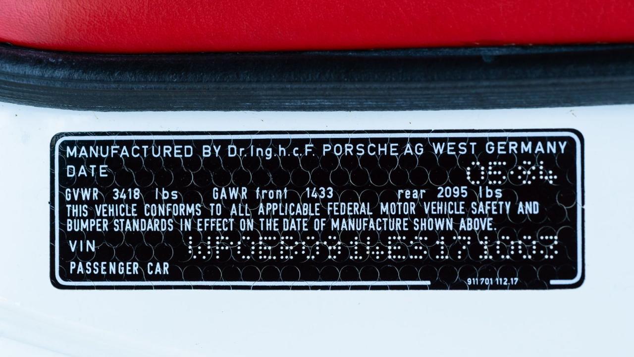 1984 Porsche 911 Carrera Cabriolet