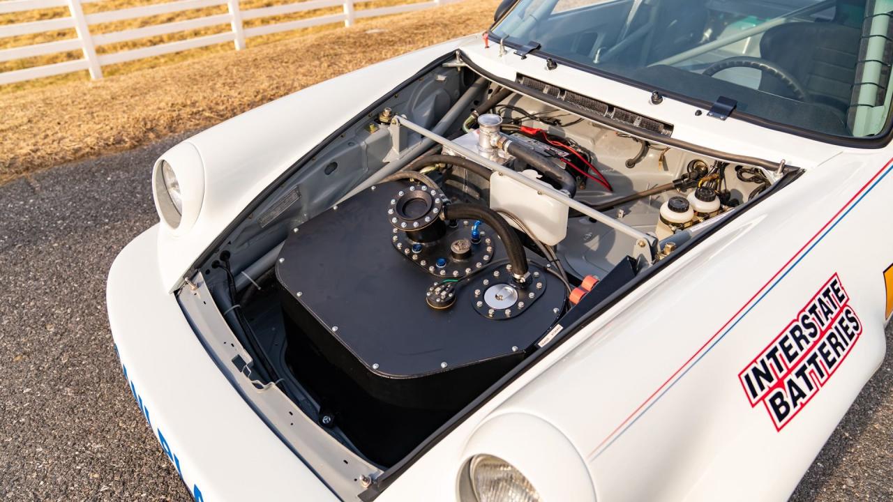 1975 Porsche 911 Carrera RSR Tribute