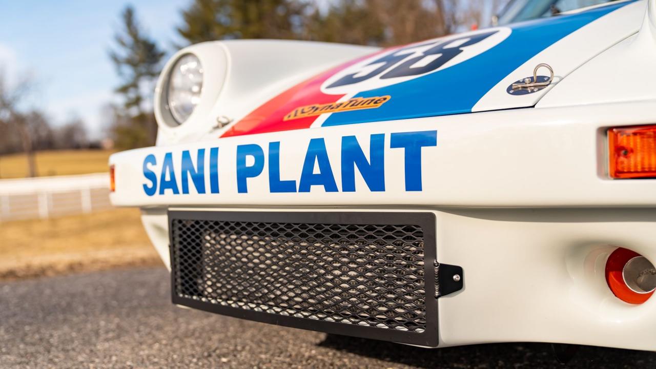 1975 Porsche 911 Carrera RSR Tribute