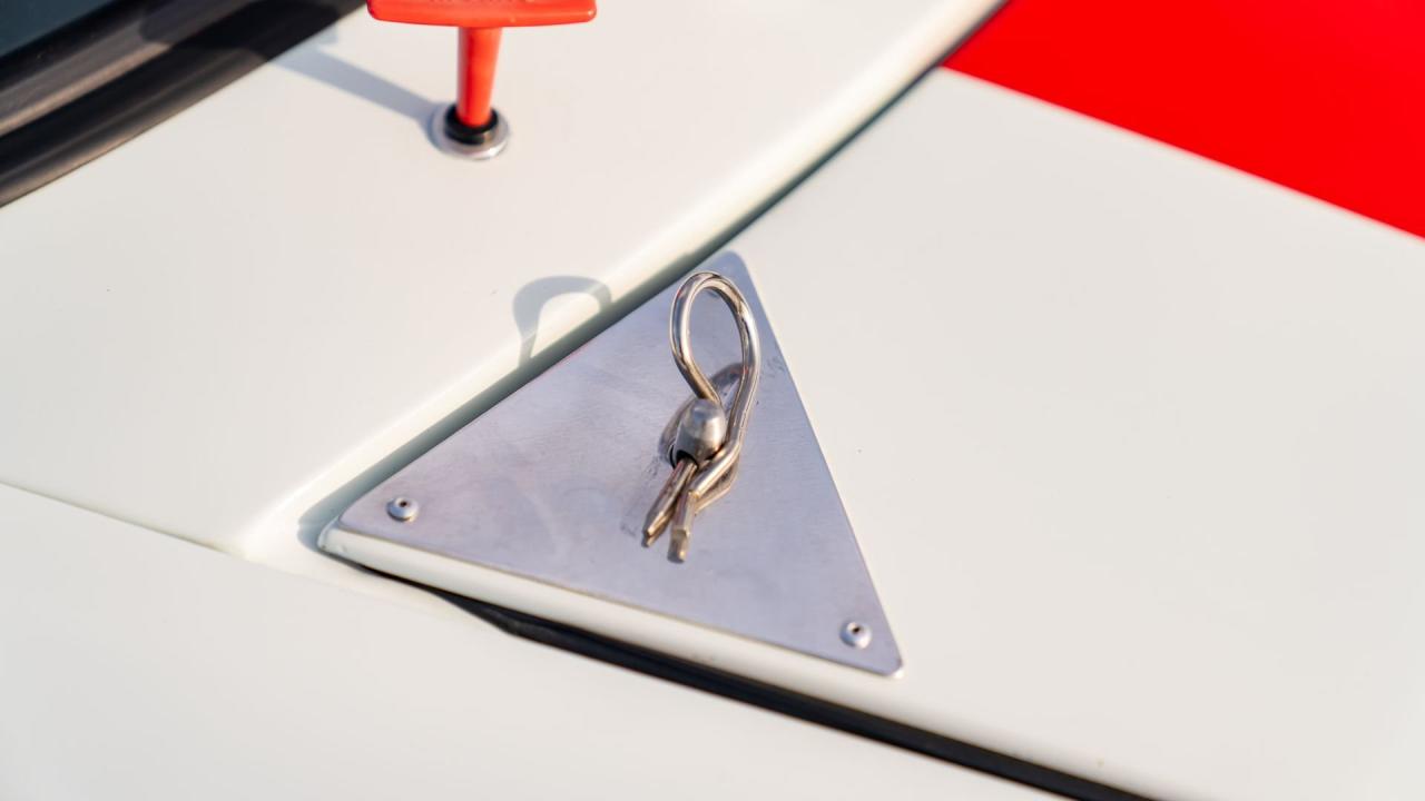 1975 Porsche 911 Carrera RSR Tribute