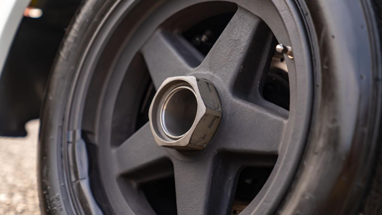 1975 Porsche 911 Carrera RSR Tribute